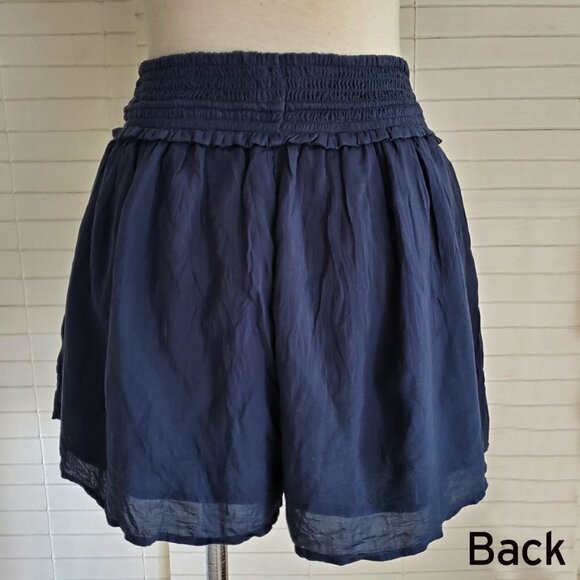 WILFRED ARITZIA Smocked Waist Gauzey Layer Modal Flutter hem Shorts S - Picture 2 of 13